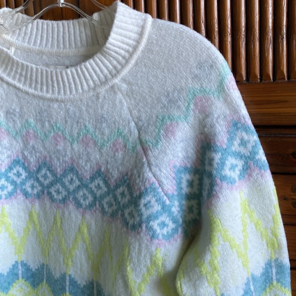 Loft Fair Isle Raglan Sweater - Picture 3 of 12